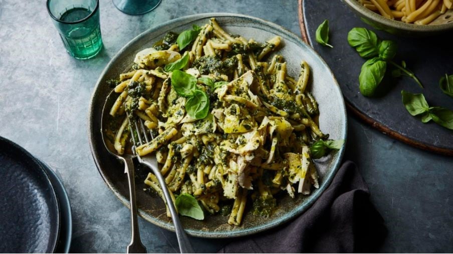 Chicken Pesto Pasta With Extra Virgin Olive Oil