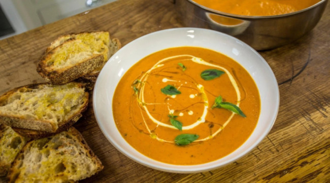 Roasted Vine Tomato Soup With Toasted Sourdough