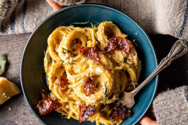 Autumn Pasta Recipes Roasted Garlic Butternut Squash Pasta