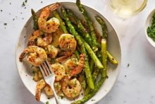 Garlic Butter Shrimp And Asparagus With Extra Virgin Olive Oil