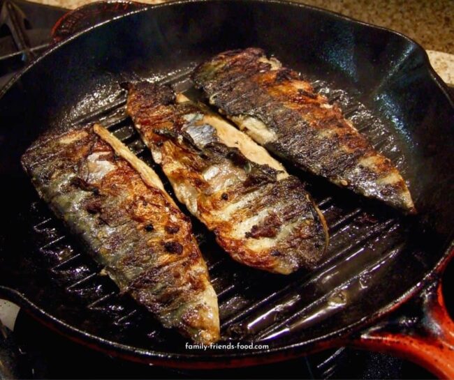 Grilled Mackerel With Garlic And Lemon