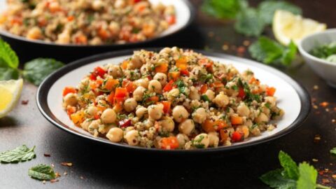 Alfreso Meals Tomato And Olive Chickpea Salad With Olive Oil
